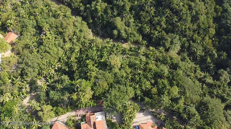 Land in 0 las clavellinas  