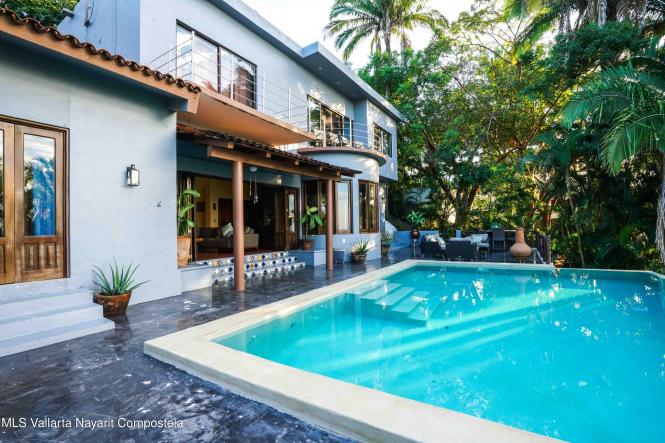 Houses for sale in San Pancho