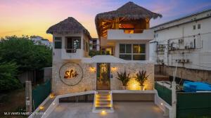 Houses for sale in Bucerias