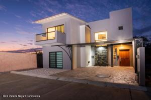 Houses in 500 Estaciones  