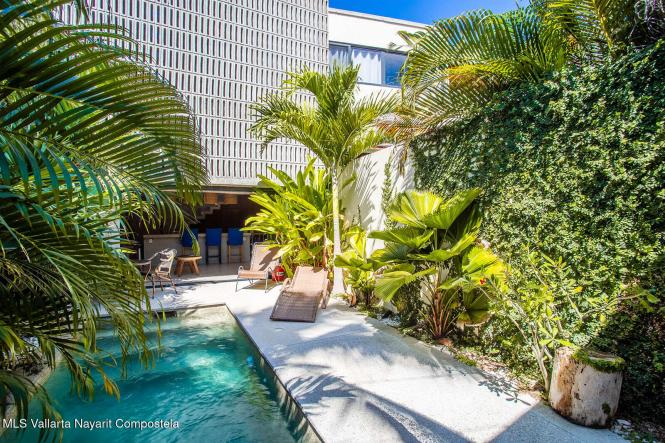 Houses in 1 Costa Rica  