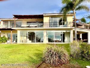 Houses in 1.2 Carretera Punta de Mita  