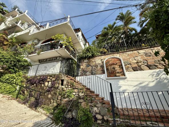 Condos in 478 Manuel M Dieguez  