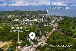 Land in 10 Calle Las Rosas  