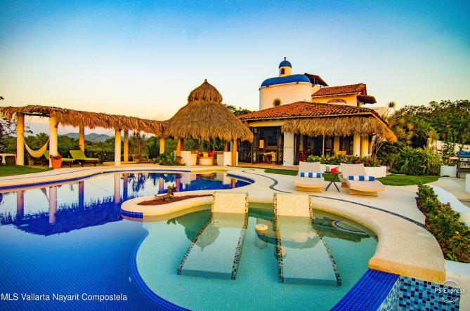 Houses for sale in Sayulita