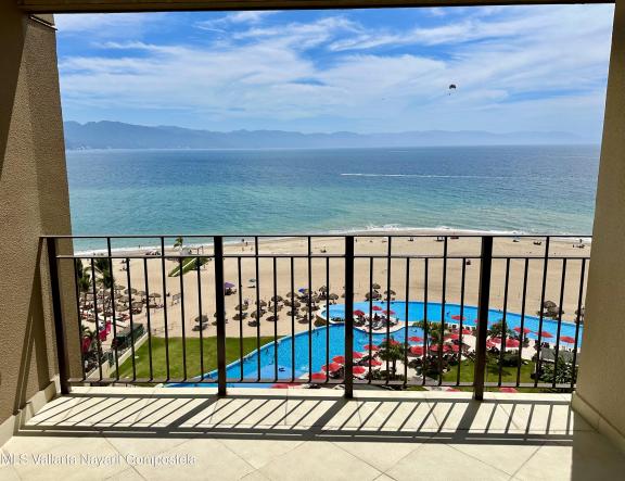 Condos in 2477 Bld. Francisco Medina Ascencio  