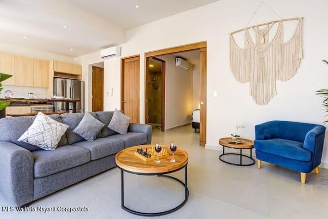 Condos in 36 Av. Los Picos  