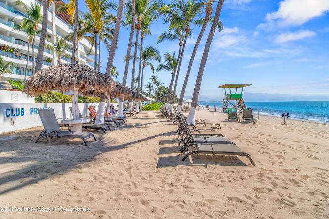 Condos in 115 Lazaro Cardenas  