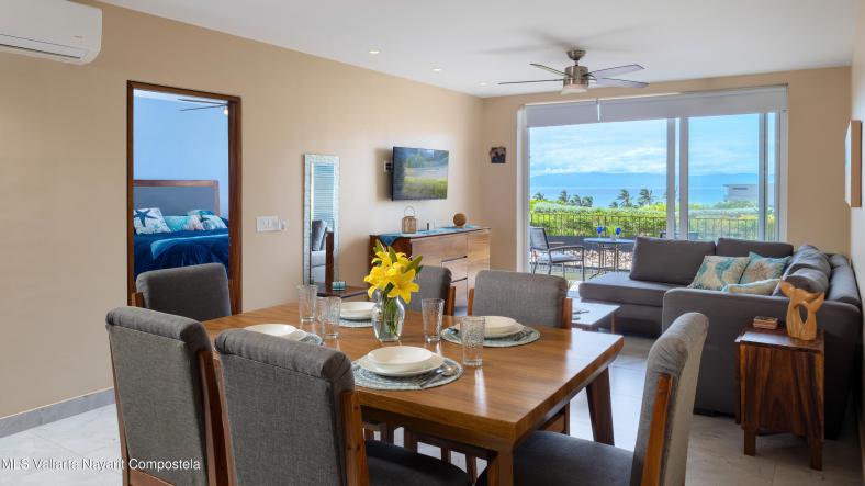 Condos in 166 Fco. I Madero  