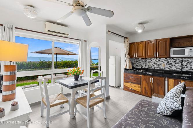 Condos in 350 Avenida playa los picos  