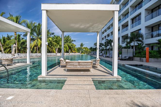 Condos in 37 Paseo de los Cocoteros  