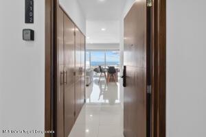 Condos in 360 Maria Montessori  