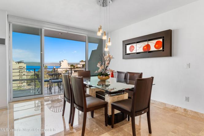 Condos in 584 Privada Allende  