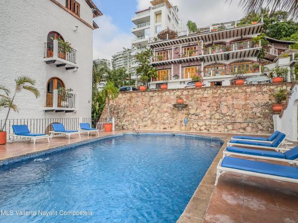 Condos in SN C Manuel M Ponce  