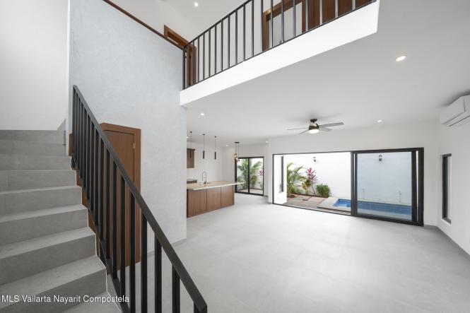 Houses in 132 Refugio del Armadillo Circuito 