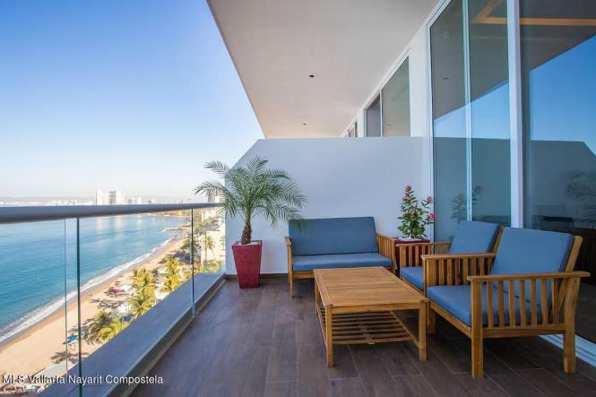 Condos in 171 Febronio Uribe  