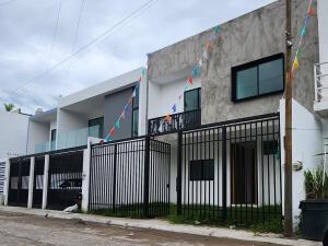 Houses in 1830 Valle Azul  