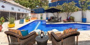 Houses in 168 Pez Espada  