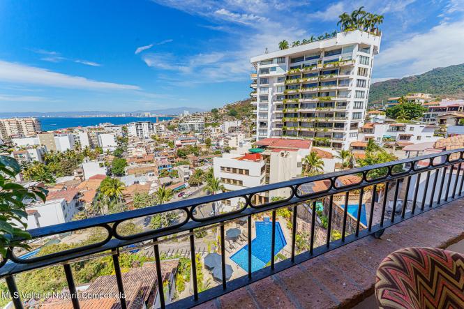 Condos in 69 Cerrada Del Bosque  