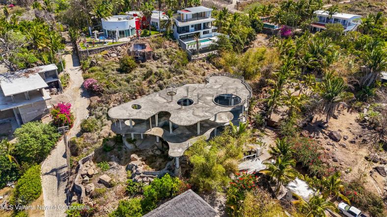 Houses for sale in Litibu