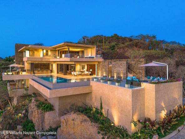 Houses for sale in Sayulita