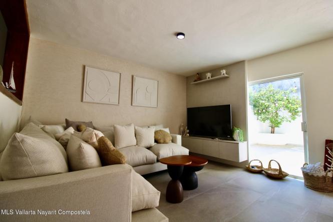 Houses in 197 Lago Titicaca  