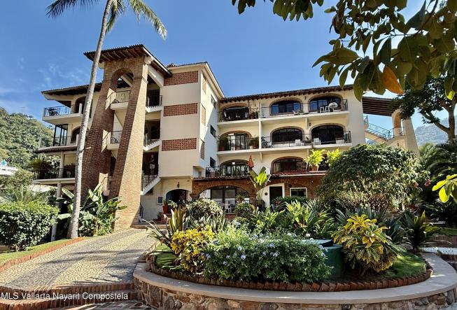 Condos in 131 CALLE SILVESTRE REVUELTAS  