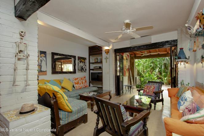 Condos in 370 Pino Suarez  