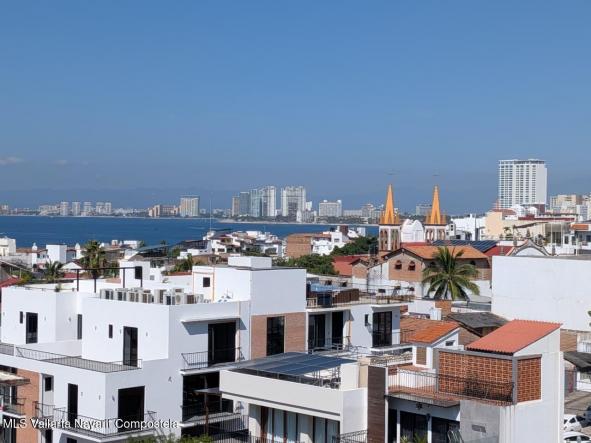 Condos in 883 Matamoros  