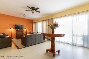 Houses in 2 Andador Melga  