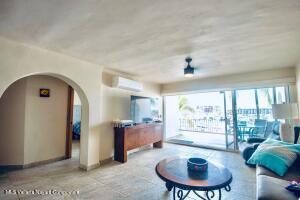 Condos in 161 Paseo de la Marina  