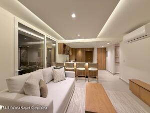 Condos in 149 Hortensias  