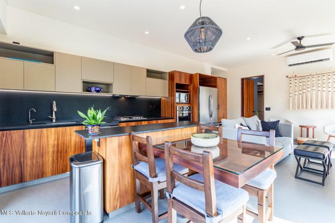 Condos in 1403 Bolivia  