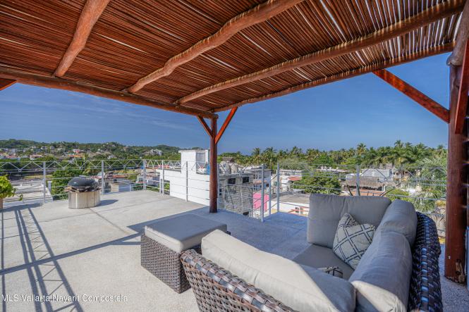 Houses in 21-A Calle Deportiva  