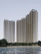 Condos in 170 Febronio Uribe  