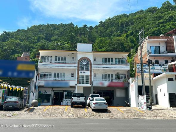 Commercial in 218 Lib. Luis Donaldo Colosio  