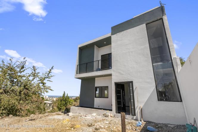 Houses for sale in Guayabitos