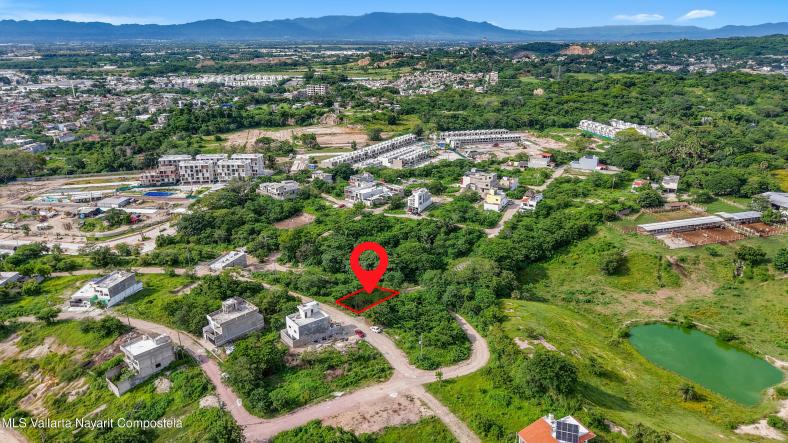 Land in 23 Del Puerto  