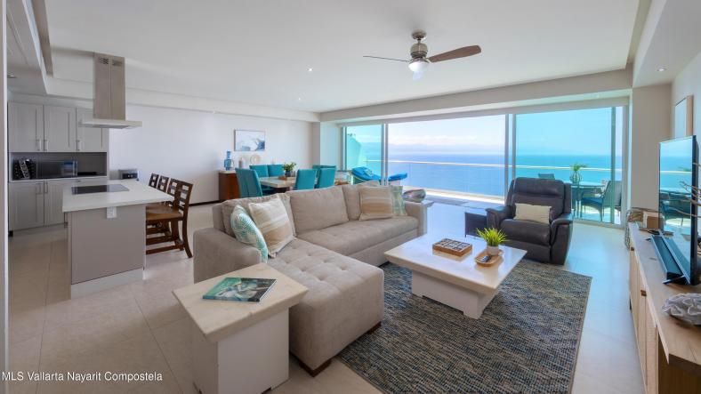 Condos in 2485 Blv. Fco. Medina Asencio  