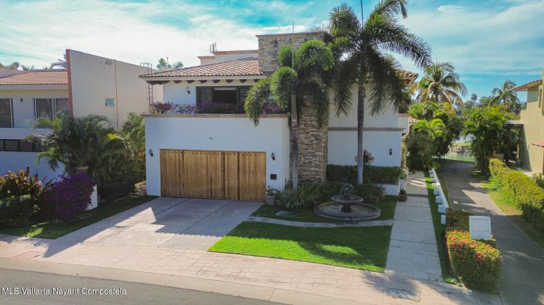 Houses for sale in Nuevo Vallarta West