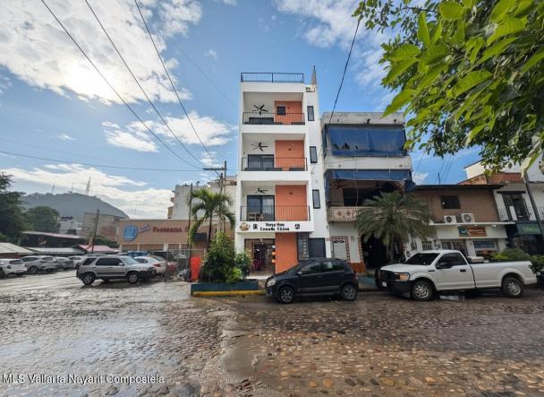 Commercial in 281 Insurgentes  