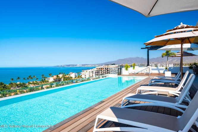 Condos in 9 Benito Juarez  