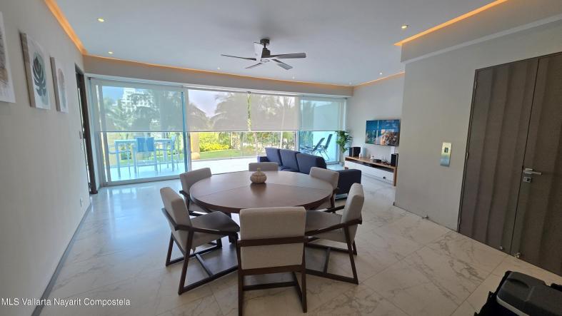 Condos in 190 Boulevard Costero Norte  