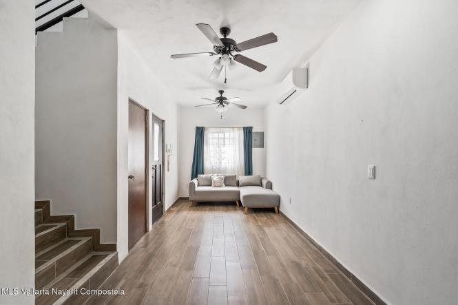 Houses in 606 Primavera  