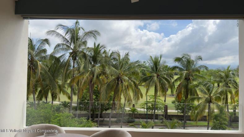 Condos in 38 A Paseo de las Palmas  