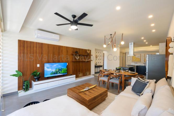 Condos in 5 M-RC5 BLVD. CIRCUITO COSTERO  