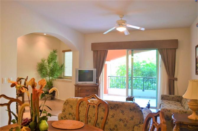 Condos in 58 paseo de los cocoteros  