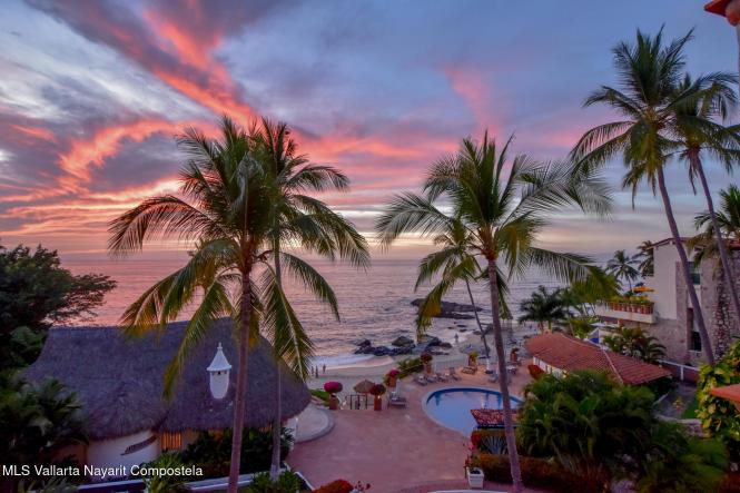 Condos in 379 Sagitario  