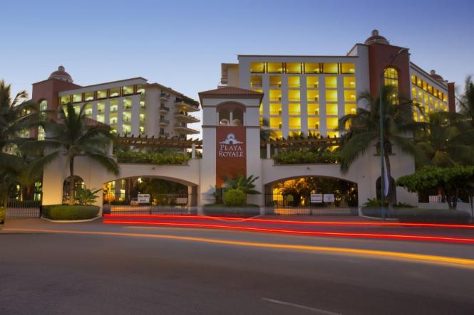 Condos in 58 paseo de los cocoteros  