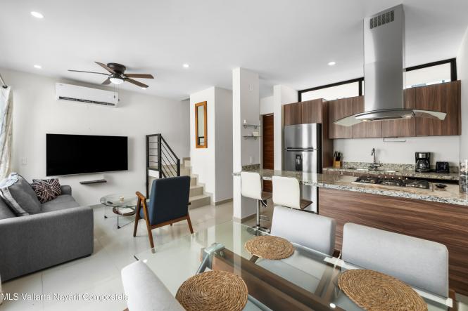 Houses in 520 Joaquin Amaro  